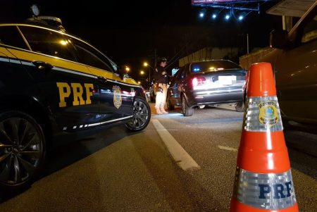 PRF autua 164 motoristas por embriaguez durante Operação Festas de Outubro