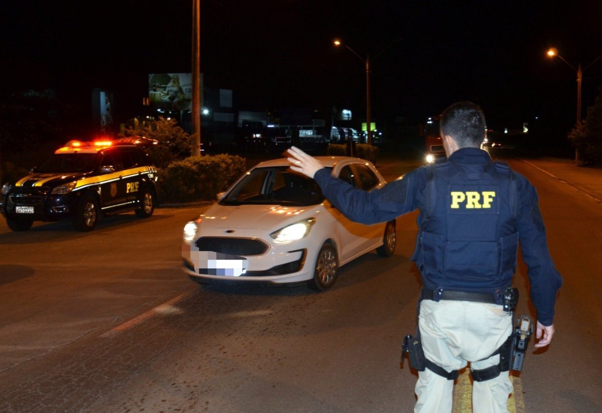 PRF autua 164 motoristas por embriaguez durante Operação Festas de Outubro

