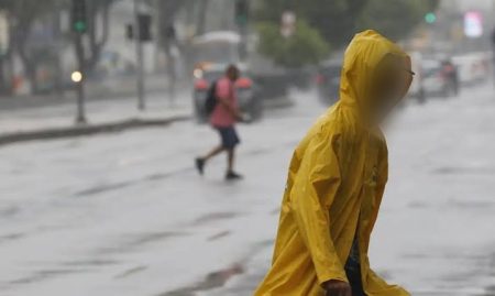 Alerta vermelho para chuva forte e alagamentos em cidades de SC