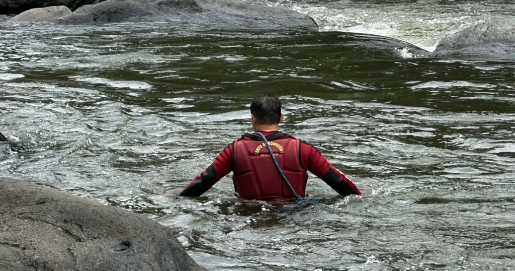 Criança de 9 anos que se afogou continua desaparecido no rio Rio dos Cedros