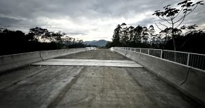 Prefeito de Timbó, Jorge Krüger, inaugura nova ponte sobre o Rio dos Cedros