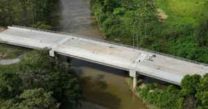 Prefeito de Timbó, Jorge Krüger, inaugura nova ponte sobre o Rio dos Cedros