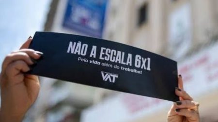 PEC pelo fim da escala 6x1 atinge apoio necessário para tramitar na Câmara