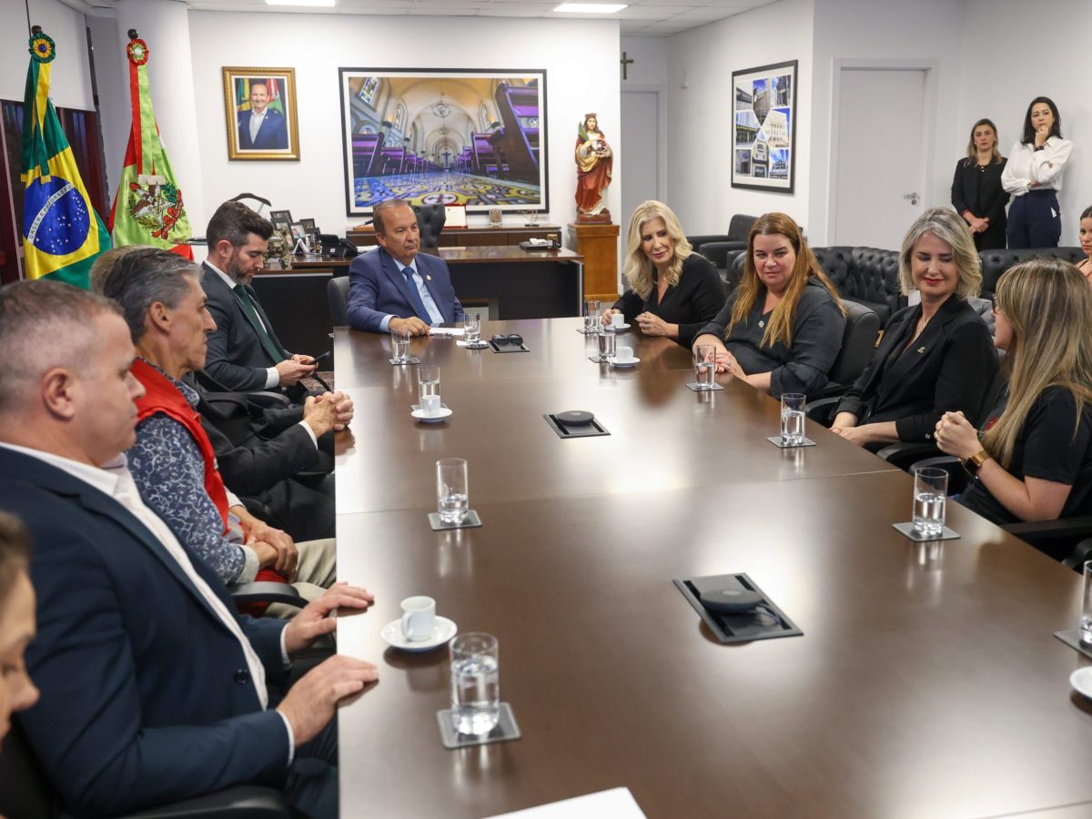 Santa Catarina lança programa Farmácia Solidária para promover o acesso a medicamentos