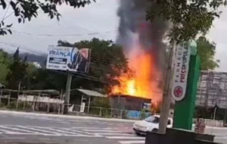 Ex de homem que morreu em atentado ao STF incendeia casa onde moraram em Rio do Sul