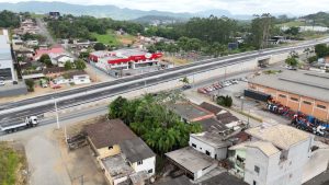 Em Indaial e Gaspar, DNIT entrega novo viaduto e mais 1 km de duplicação na BR-470