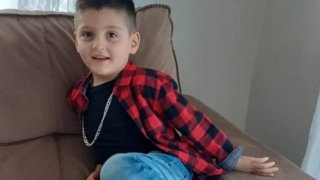 Menino de 5 anos morre afogado em lago na Fazenda Ouro Verde em SC