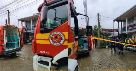 Vítima de 59 anos sofre queda de elevador em Gaspar e é encaminhada ao hospital