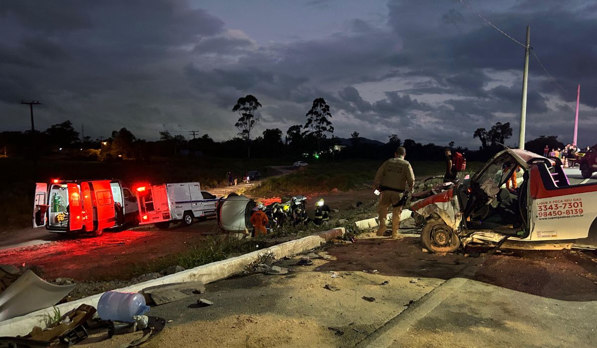 Identificados os três familiares que morreram em acidente na BR-470, em Ilhota