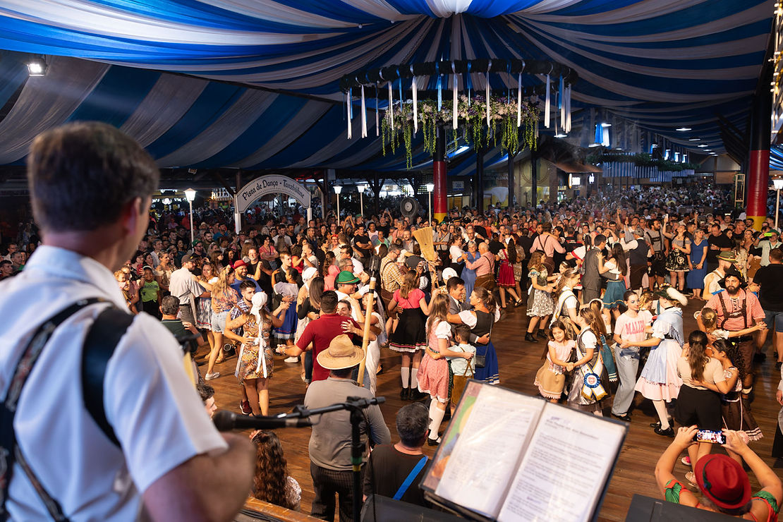 40ª Festa Pomerana celebra a cultura alemã com culinária tradicional e novidades