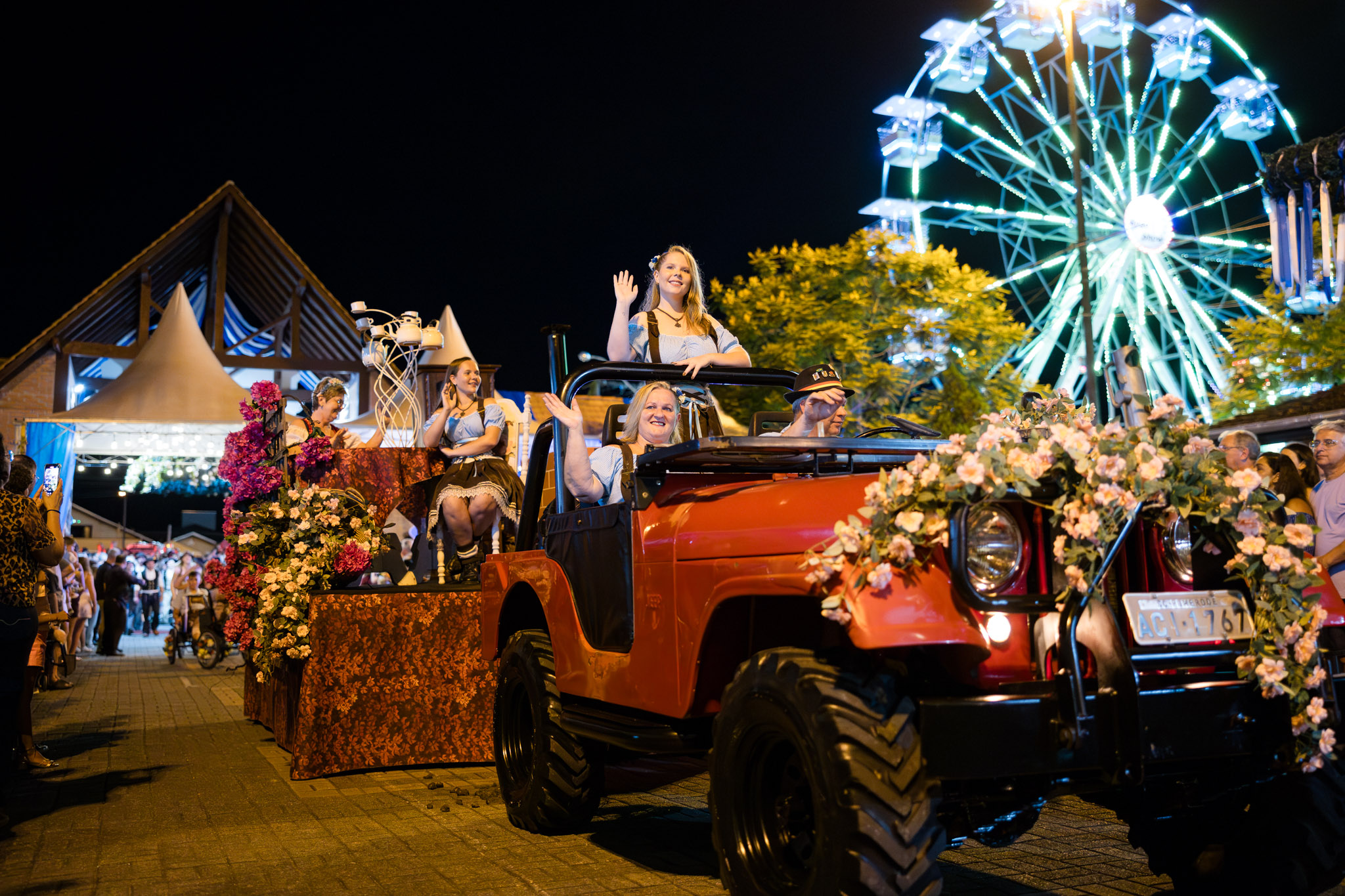 Abertura oficial da 40ª Festa Pomerana atrai 6,5 mil pessoas em Pomerode