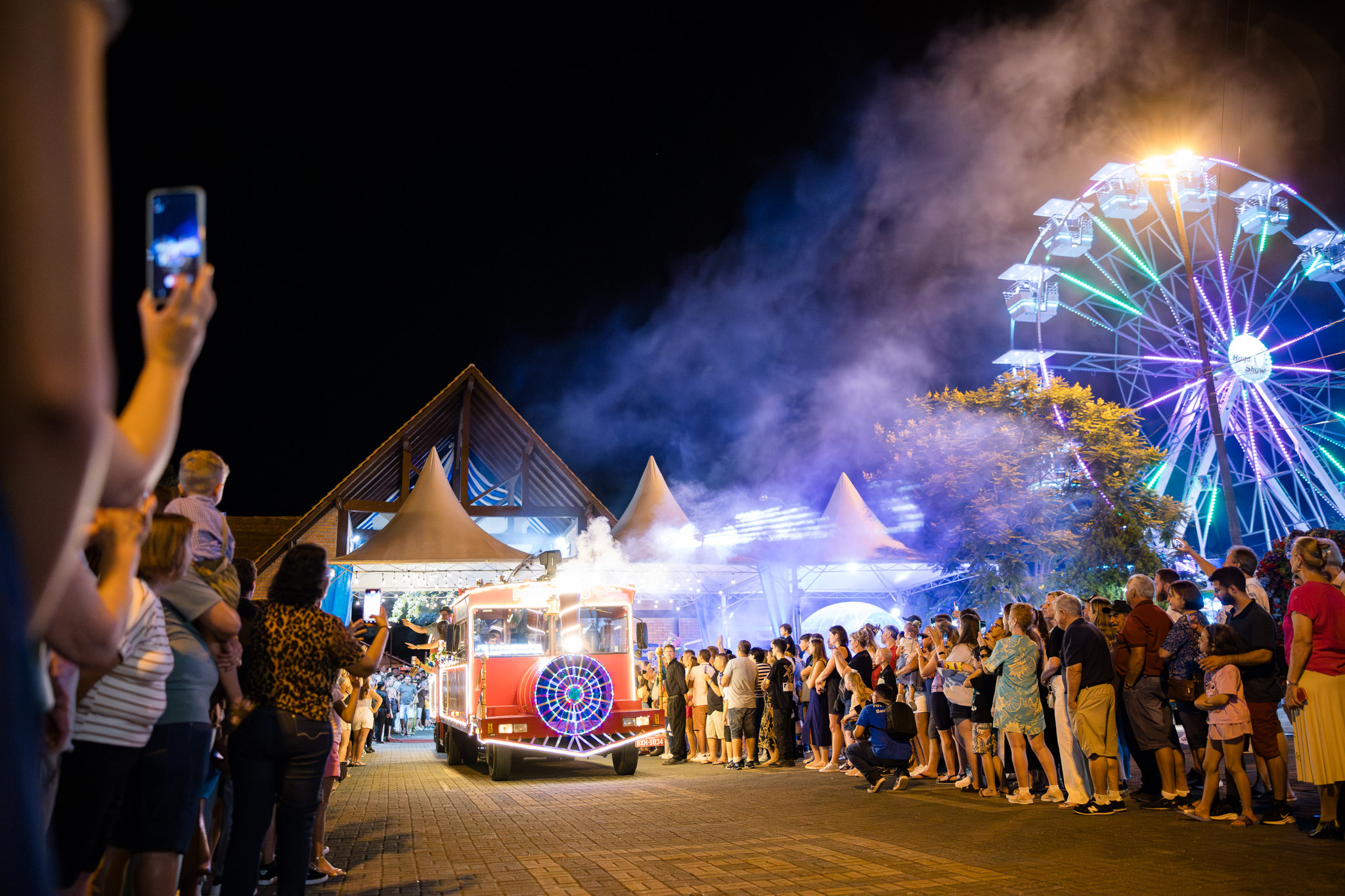 Abertura oficial da 40ª Festa Pomerana atrai 6,5 mil pessoas em Pomerode