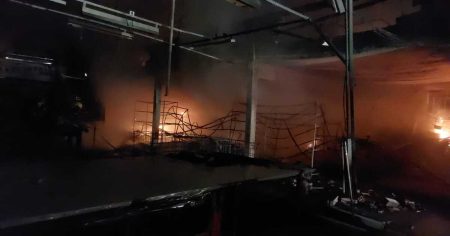 Malharia de Blumenau é destruída em incêndio; causas serão investigadas