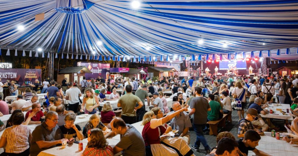 Público recorde na 40ª Festa Pomerana leva a mudanças no Pommernplatz