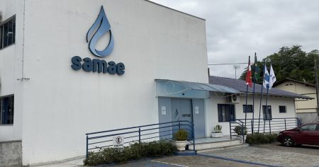 SAMAE de Timbó abre chamadas públicas para vagas em diversas áreas