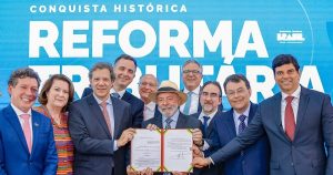 Lula sanciona primeira lei da reforma tributária com vetos a benefícios fiscais