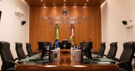 TRE-SC pode anular as eleições em Indaial após cassações de registros de candidatos