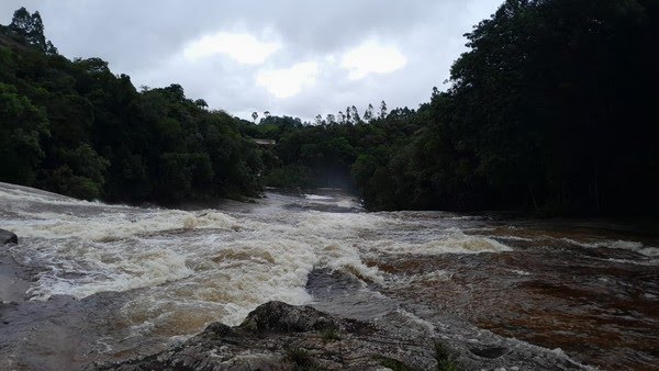 Turista argentino some em rio de SC durante viagem a Balneário Camboriú 