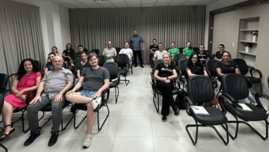 Novo projeto da CDL Timbó estreia com capacitação sobre atendimento e vendas