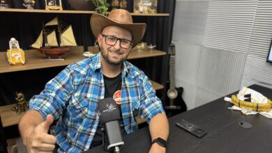 Mércio Pastrana, dono do Kebab de Timbó, revela seus planos para carreira no humor em entrevista ao Mistukenti