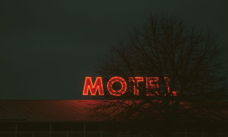 Homem tenta sair de motel sem pagar e mobiliza a polícia em SC