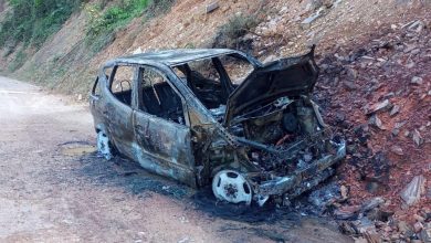 Mercedes-Benz é destruída por incêndio no Encano Alto, em Indaial