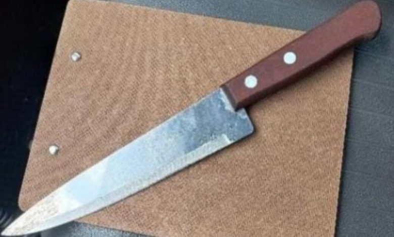 Homem é atacado com golpes de facão durante briga com comerciante em Brusque