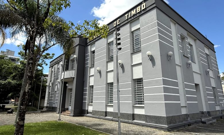 Prefeitura de Timbó convoca candidatos para vaga de Engenheiro Civil