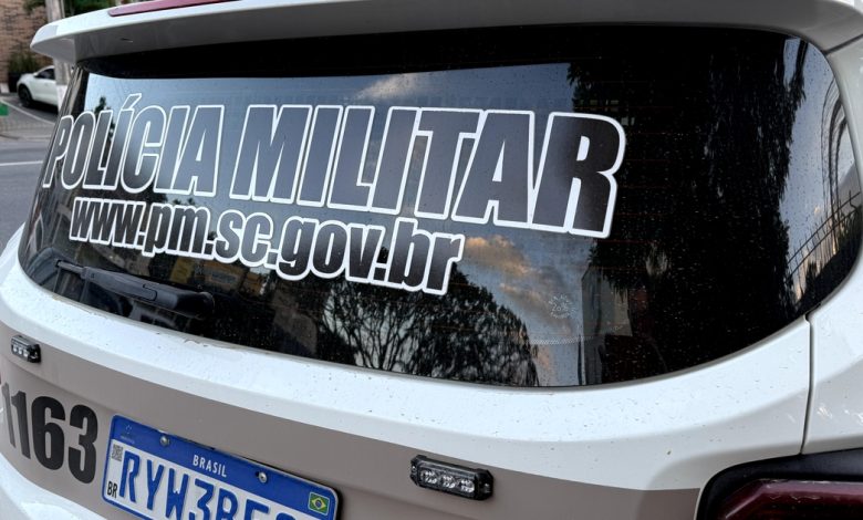 Polícia prende 2 homens em flagrante durante tentativa de furto a banco em SC