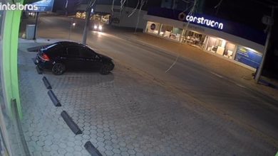 Motorista foge após colidir com traseira de Biz em Timbó; condutora sofre ferimentos