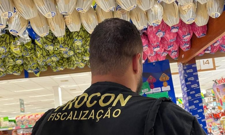 Procon de Indaial revela diferença de até 64% nos preços de ovos de Páscoa