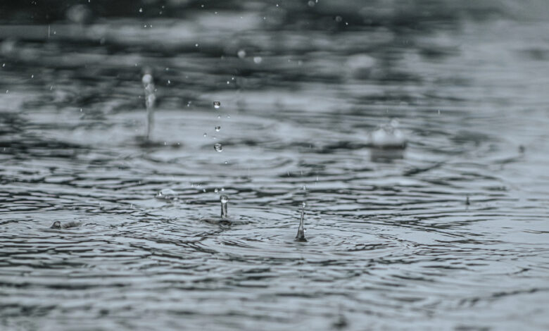 Semana começa com tempo instável e previsão de temporais isolados em SC