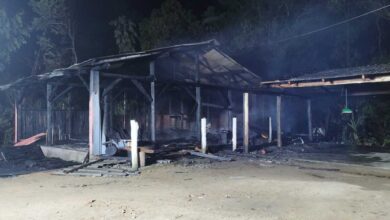 Incêndio de grandes proporções atinge boate na divisa entre Timbó e Indaial