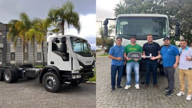 SAMAE de Timbó recebe novo caminhão para coleta seletiva de resíduos