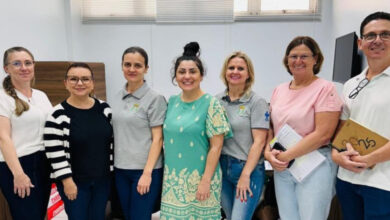Timbó recebe encontro regional de gestores da saúde para alinhar convênios e melhorar atendimentos