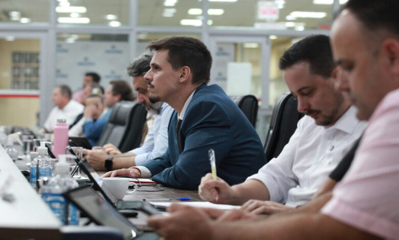 Câmara de Blumenau pede retirada de tubulação da SCGÁS que atrasa obra da BR-470