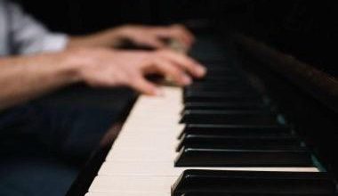 Estudantes da Escola de Música de Timbó apresentam recital com clássicos de Mozart, Bach e Beethoven neste próximo sábado, (12)