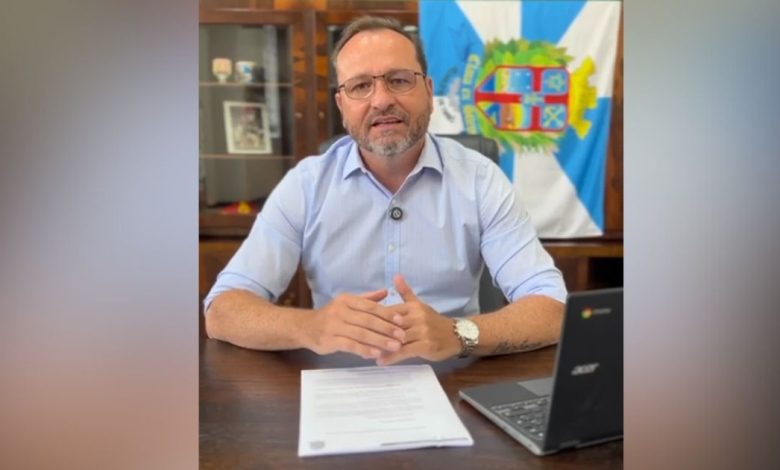 Prefeito de Timbó propõe reforma administrativa com impacto de R$ 1 mil ao mês