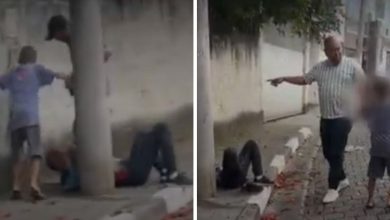 Vereador flagra pai incentivando filho a agredir morador de rua e tenta impedir