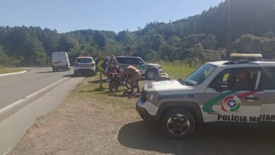Mulher de 43 anos é morta a facadas pelo companheiro em Brusque