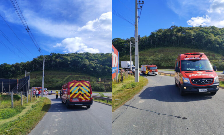 Motociclista fica gravemente ferido após colisão em guard rail na Rodovia Ingo Hering, em Gaspar