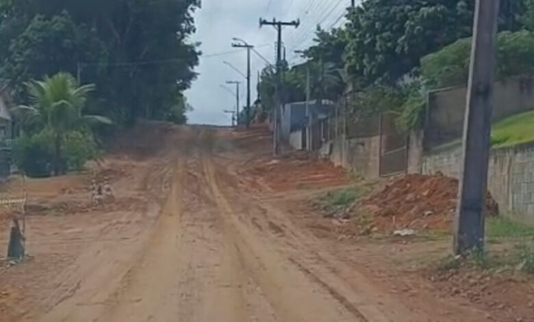 Obra na Rua Santa Catarina, em Timbó, é paralisada por determinação do Tribunal de Contas