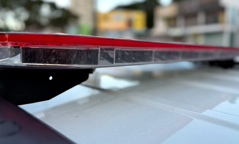 Mulher é vítima de feminicídio em Joinville e filha de 3 anos pede ajuda em comércio