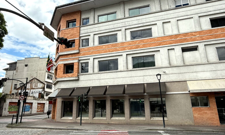 Câmara aprova lei contra inauguração de obra inacabada e facilita tributos via Pix em Blumenau