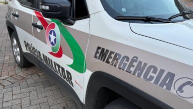 Casal é preso após furtar mais de 260 produtos de loja em Blumenau