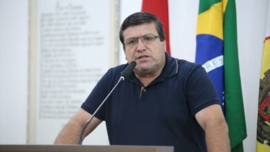 Vereador de Blumenau reage a críticas e defende clubes de caça e tiro