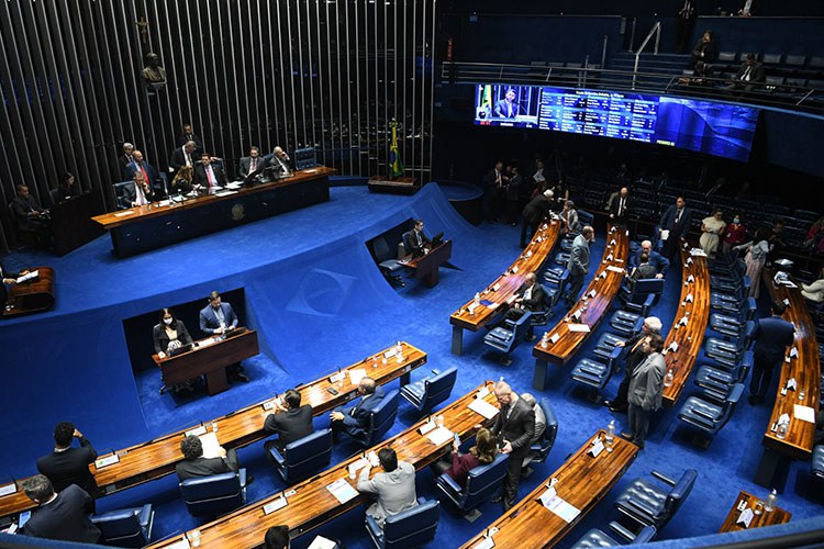 Senado aprova inclusão de guardas municipais e agentes de trânsito na segurança pública