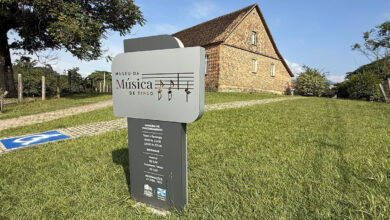 Museu da Música de Timbó recebe edição especial do Concerto Noturno com Leo Maier