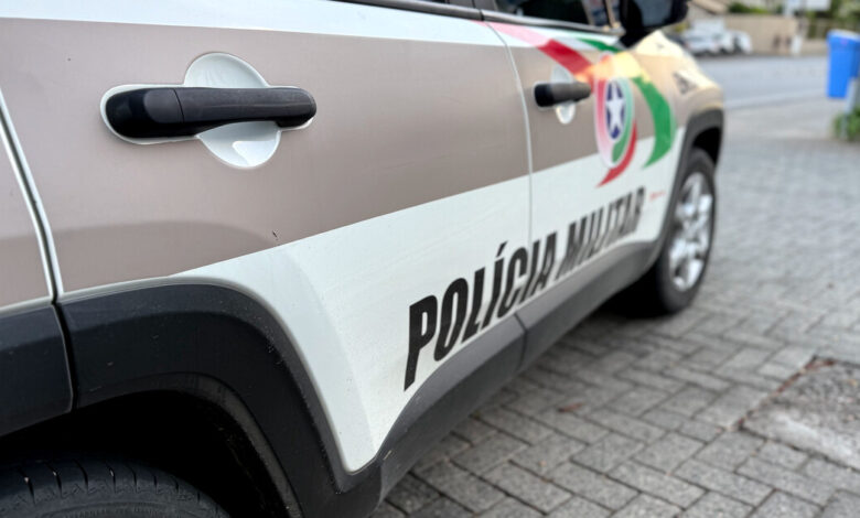 Motociclista de 60 anos é preso em Indaial por dirigir embriagado e resistir à prisão