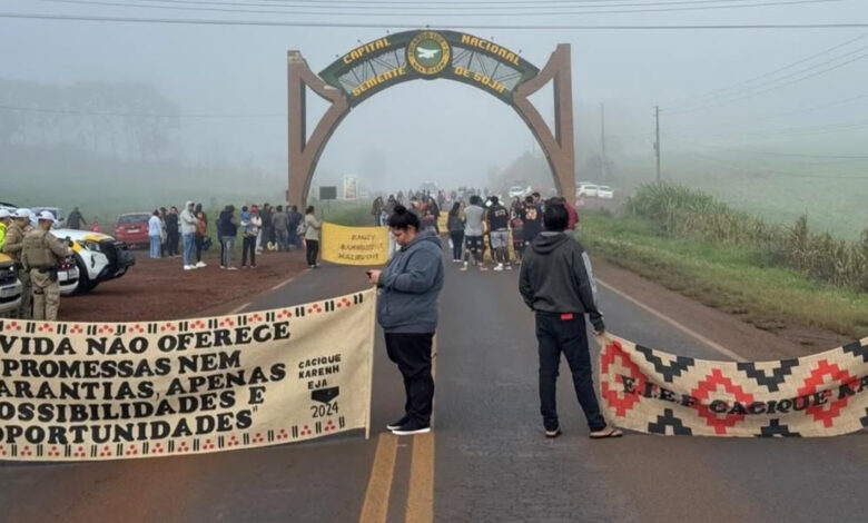 Indígenas protestam contra projeto que ameaça demarcações em SC